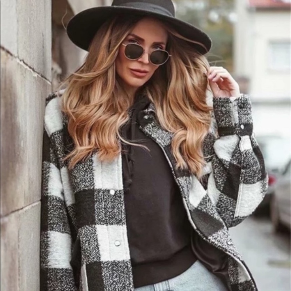 Boyfriend Fit Plaid Jacket Coat Black White